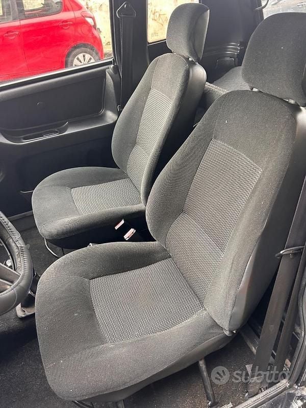 Usata Aixam City 2010 Nero Utilitaria