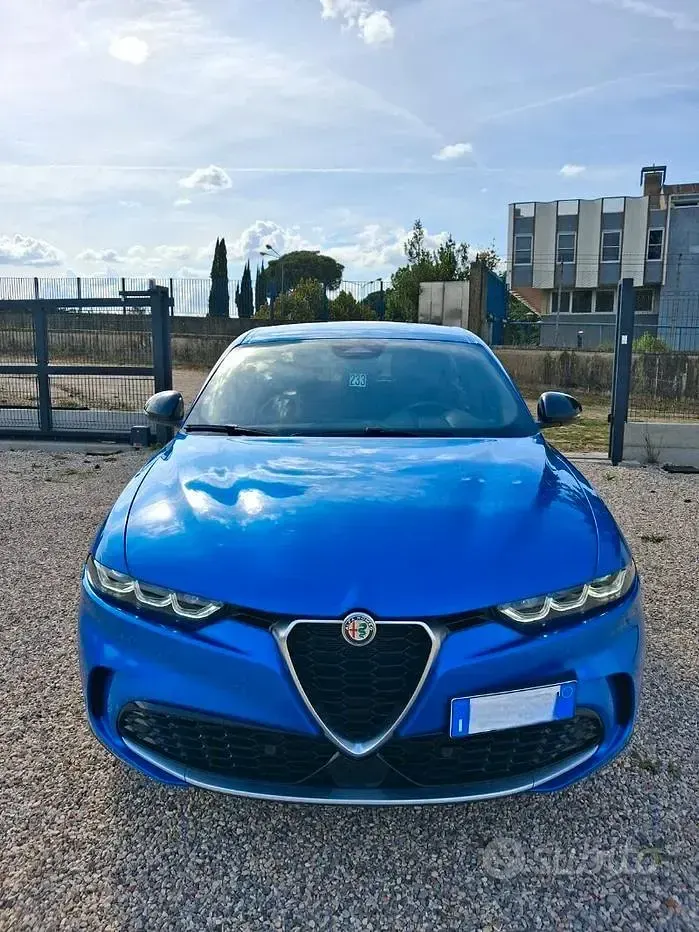 Usata Alfa Romeo Tonale Ti 131 CV (96 kW) 2023 Blu SUV