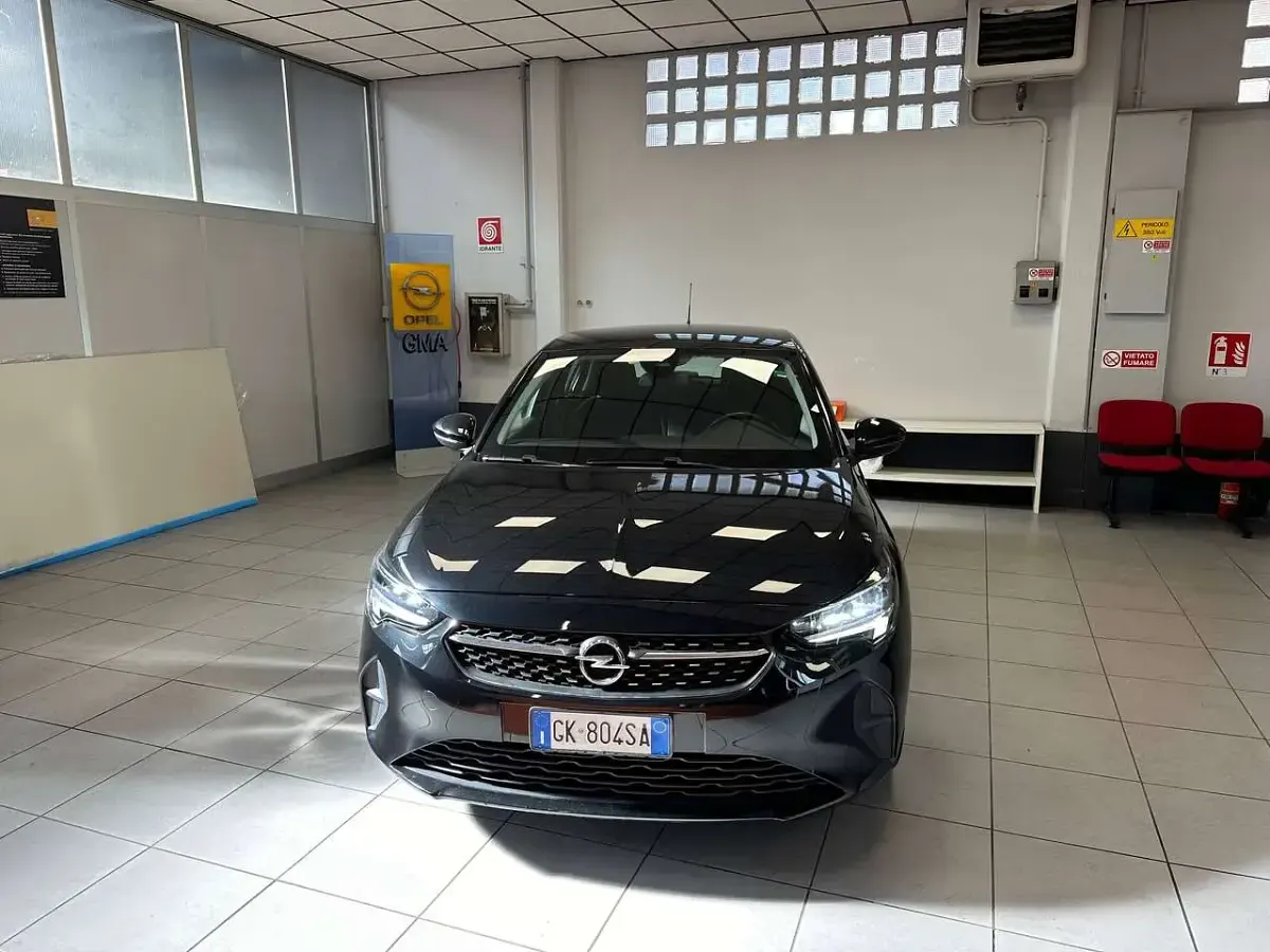 Usata Opel Corsa Elegance 56 kW (77 CV) 2022 Nero Utilitaria