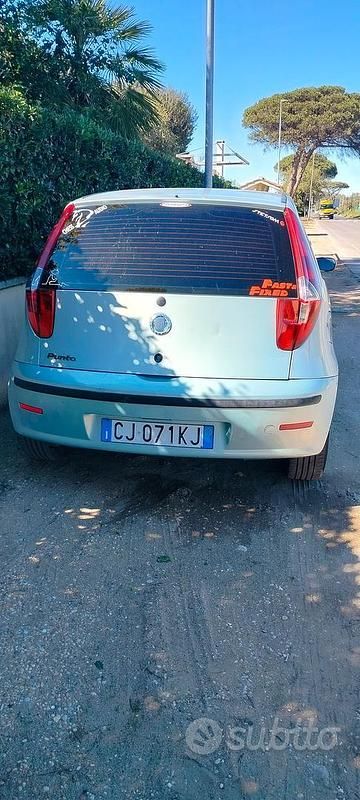 Usata Fiat Punto 60 CV (44 kW) 2003 Utilitaria