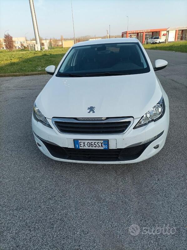 Usato 2014 Peugeot 308 1.6 Diesel 116 CV (6.000 €)