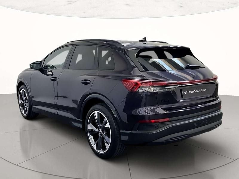 Nuova Audi Q4 e-tron 69 kW (95 CV) 2026 Viola aurora metallizzato SUV