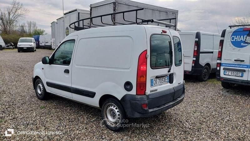 Usata Renault Kangoo 82 CV (60 kW) 2003 Bianco Monovolume
