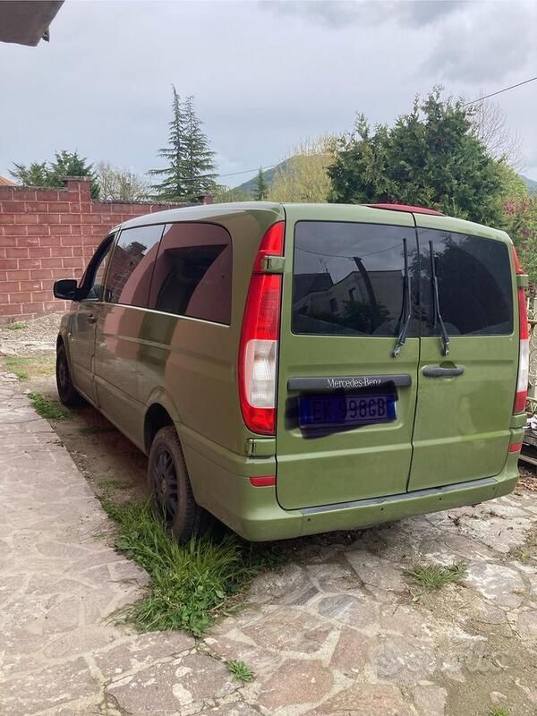 Usata Mercedes Vito 95 CV (69 kW) 2011 Verde Furgone