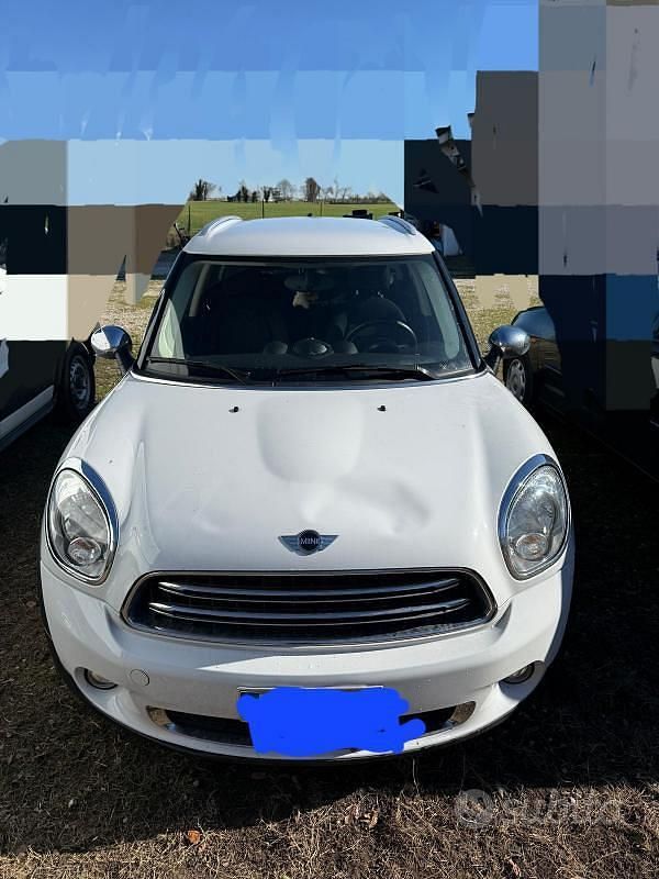 Usata Mini One Countryman 97 CV (71 kW) 2014 Bianco SUV