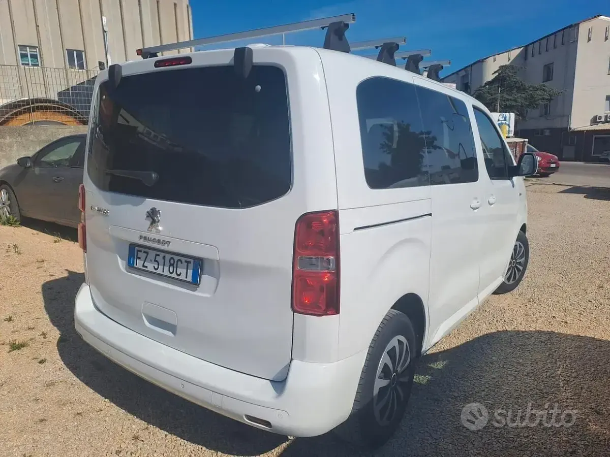 Usata Peugeot Traveller 120 CV (88 kW) 2020 Bianco Monovolume
