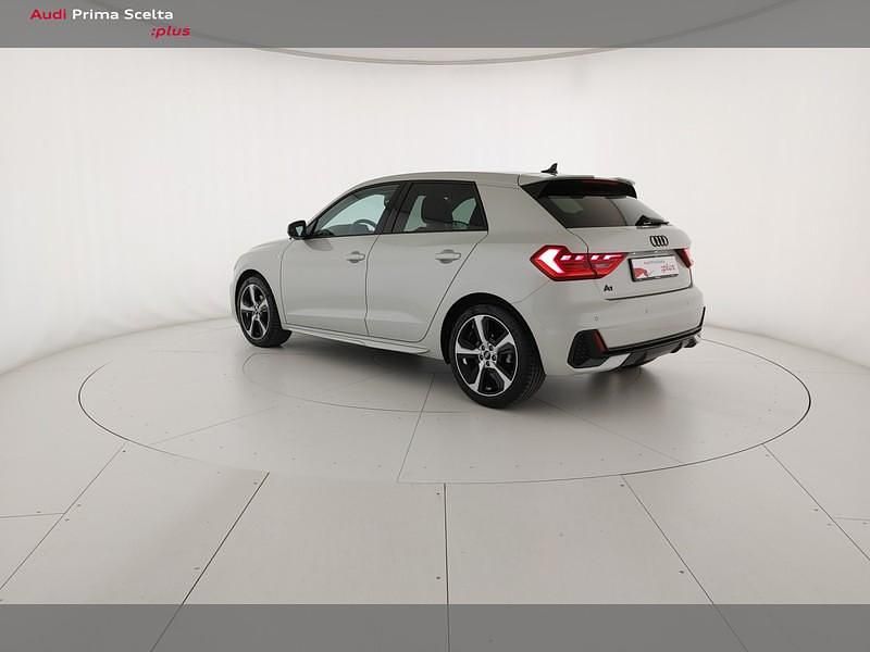 Usata Audi A1 Sportback S-Line 110 CV (80 kW) 2022 Argento cavo metallizzato Utilitaria