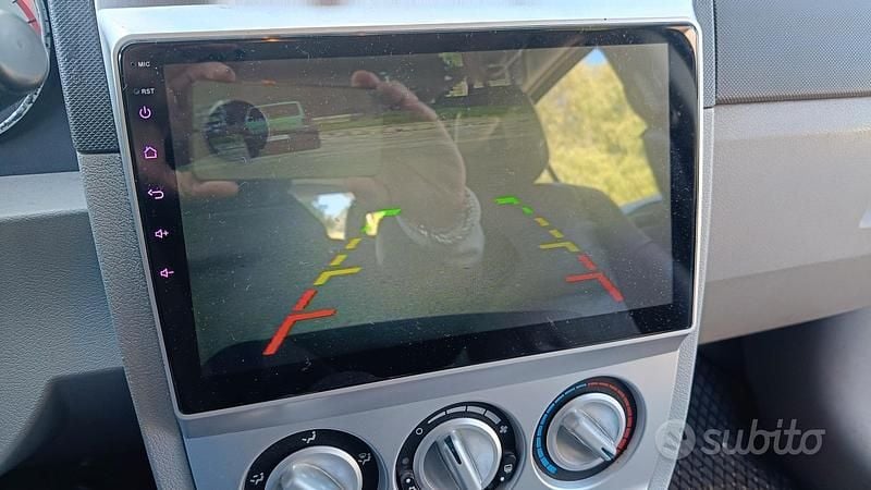 Usata Dodge Caliber 140 CV (102 kW) 2008 Grigio Utilitaria