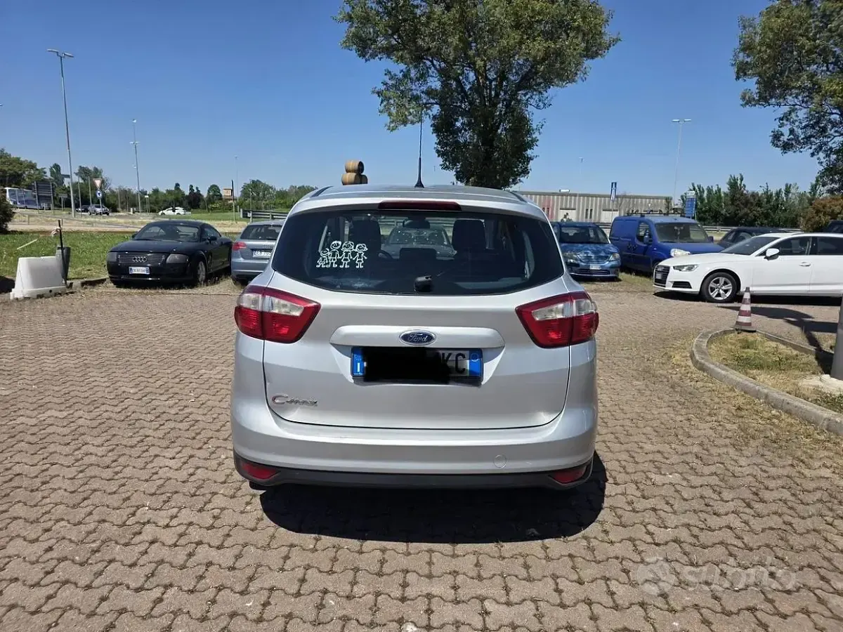 Usata Ford C-MAX Titanium 95 CV (69 kW) 2013 Grigio Monovolume