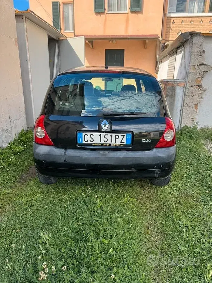 Usata Renault Clio II 58 CV (42 kW) 2004 Nero Berlina