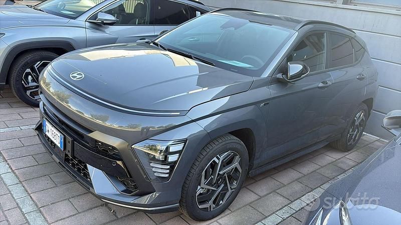 Nuova Hyundai Kona N Line 93 CV (68 kW) 2025 Grigio SUV