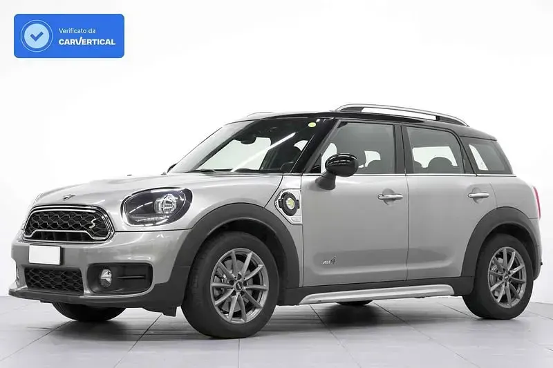 Usata Mini Cooper Countryman 224 CV (164 kW) 2018 Argento SUV