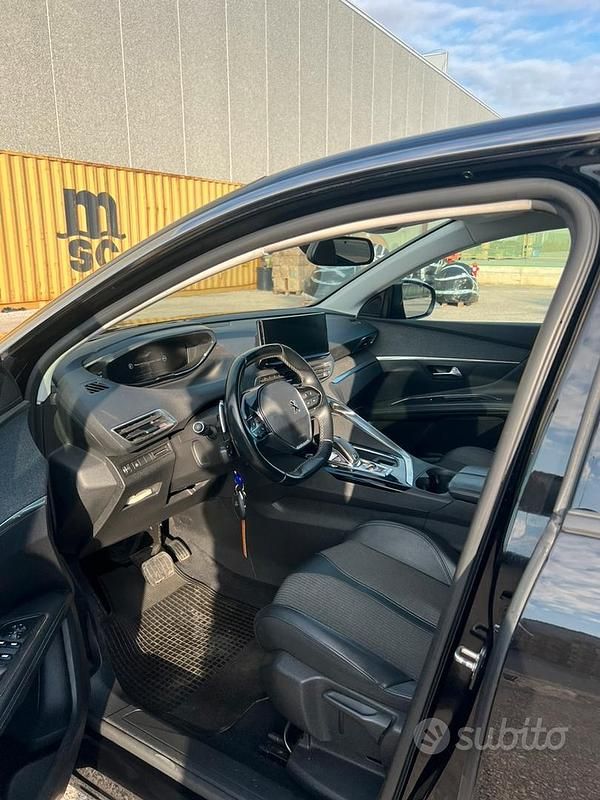 Usata Peugeot 3008 Allure 130 CV (95 kW) 2022 Station wagon