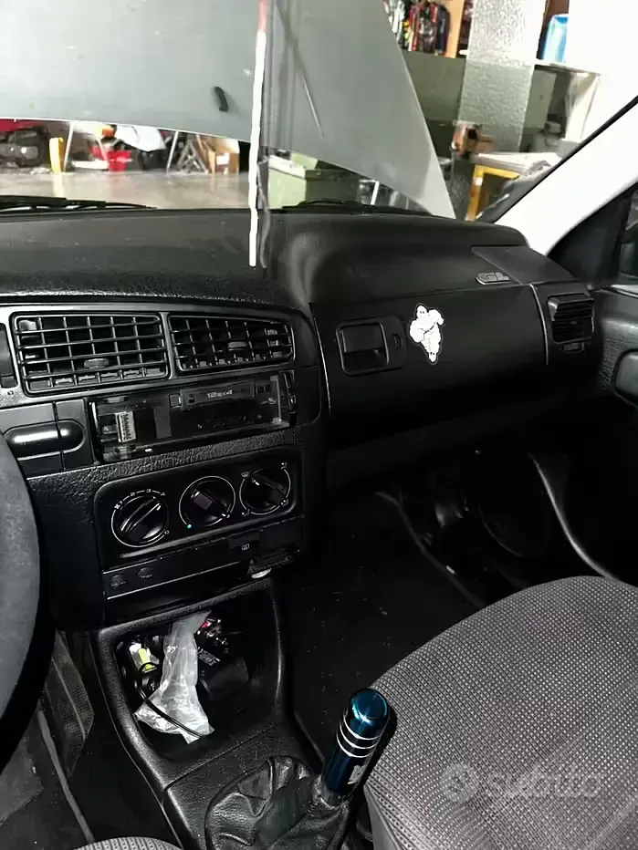Usata VW Golf III 101 CV (74 kW) 1995 Berlina