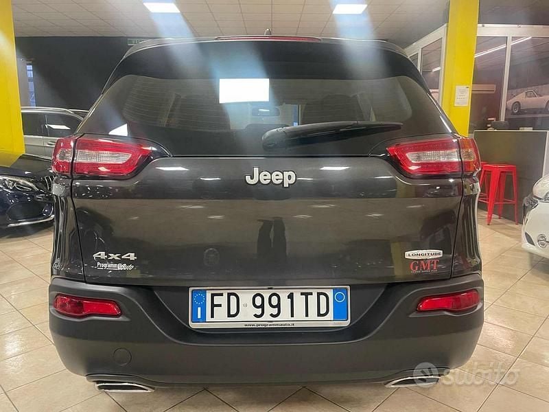 Usata Jeep Cherokee 170 CV (125 kW) 2015 Grigio SUV