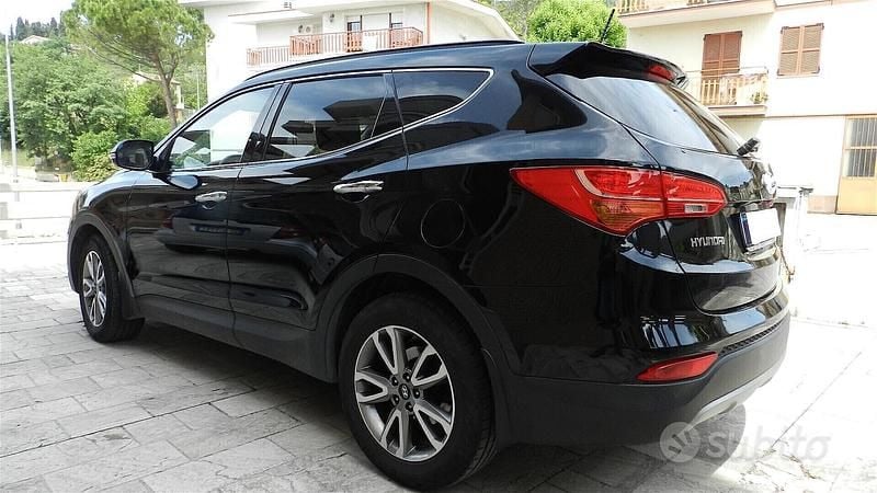 Usata Hyundai Santa Fe Comfort 150 CV (110 kW) 2014 Nero SUV