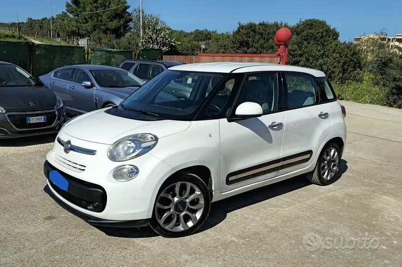 Usata Fiat 500L Pop 95 CV (69 kW) 2013 Bianco Monovolume