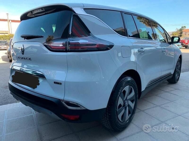 Usata Renault Espace 131 CV (96 kW) 2017 Bianco Monovolume