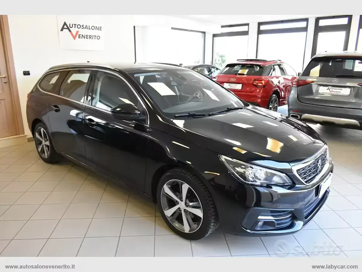 Usata Peugeot 308 Allure 131 CV (96 kW) 2018 Nero Station wagon