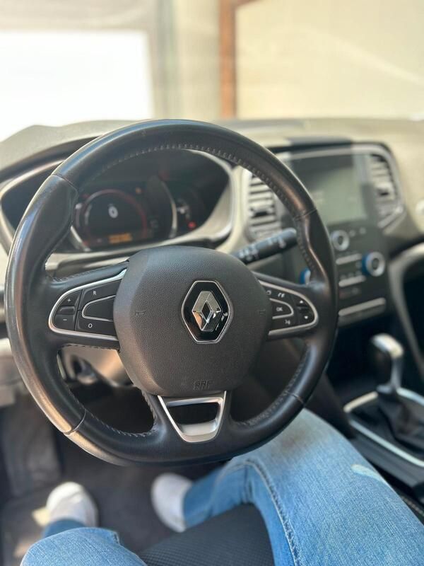 Usata Renault Mégane IV Intens 115 CV (84 kW) 2019 Grigio Berlina