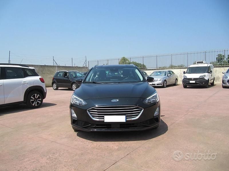 Usata Ford Focus ST-Line 120 CV (88 kW) 2020 Nero Station wagon