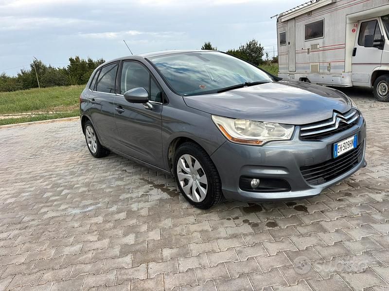 Occasion Citroën C4 120 ch (88 kW) 2012 Gris Citadine
