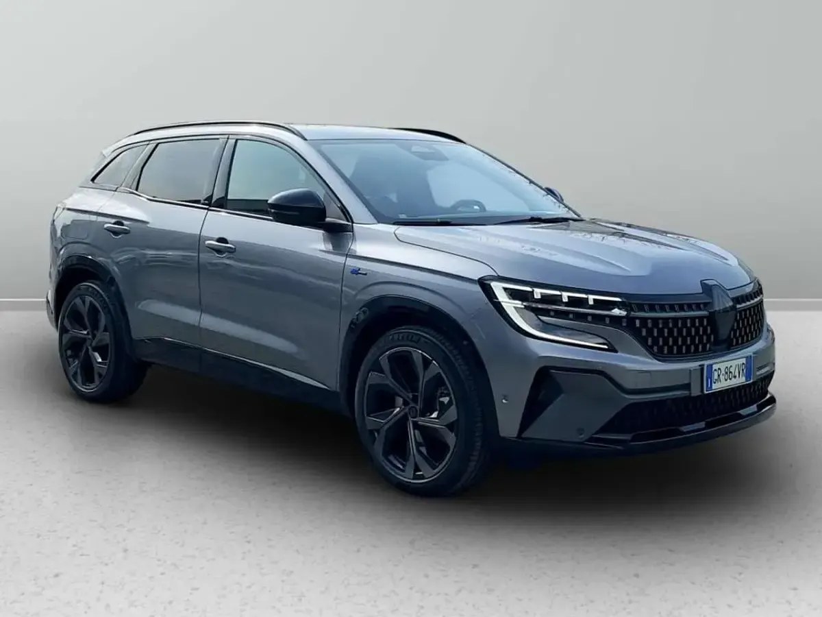 Usata Renault Austral Techno Esprit Alpine 199 CV (146 kW) 2023 Grigio scuro SUV