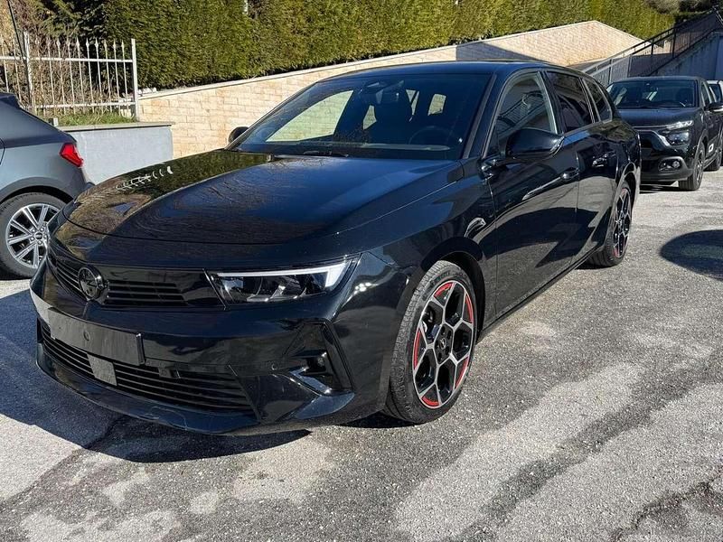 Usata Opel Astra 131 CV (96 kW) 2024 Nero Station wagon