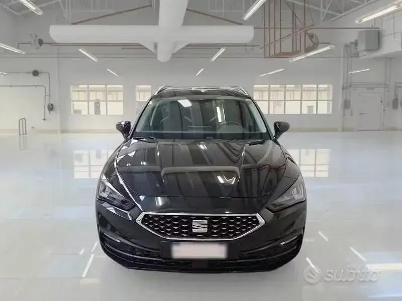 Usata Seat Leon XCELLENCE 150 CV (110 kW) 2021 Other Station wagon
