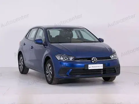 Usata VW Polo Life 95 CV (69 kW) 2024 Blu Berlina