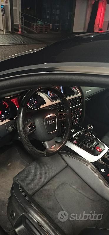 Usata Audi A5 S-Line 143 CV (105 kW) 2011 Nero Coupé