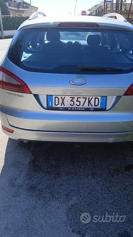 Usata Ford Mondeo 140 CV (102 kW) 2009 Grigio Station wagon
