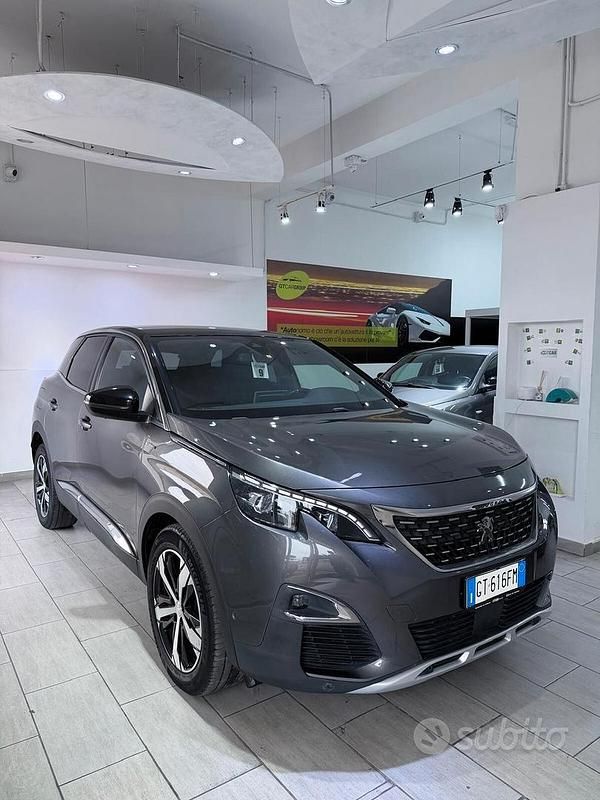 Usata Peugeot 3008 GT-line 130 CV (95 kW) 2020 Grigio SUV