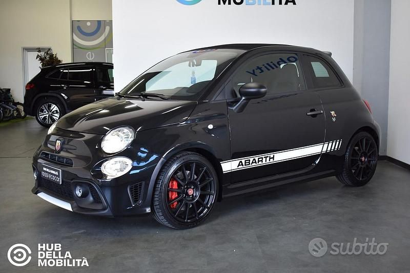 Usata Abarth 595C Esseesse 180 CV (132 kW) 2022 Nero Cabrio