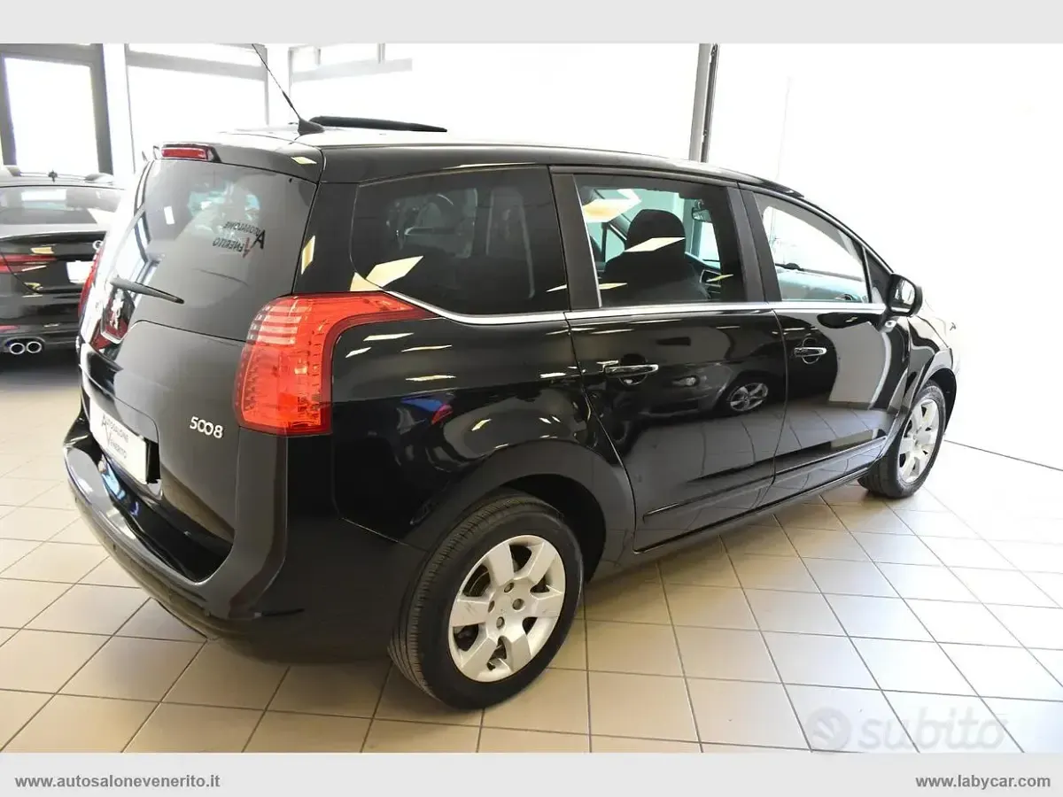 Gebraucht Peugeot 5008 Business-Line 112 PS (82 kW) 2012 Schwarz Van / Kleinbus
