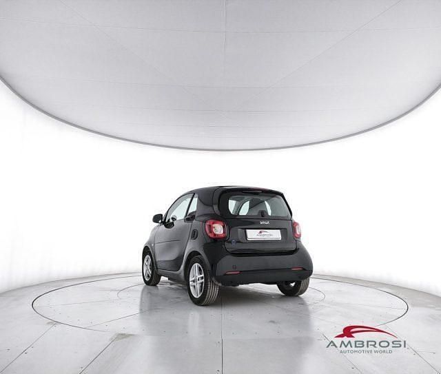 Usata Smart ForTwo Electric Drive Pure 60 kW (82 CV) 2022 Nero Utilitaria