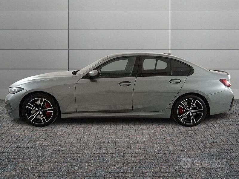 Usata BMW 320 Efficient Dynamics 190 CV (139 kW) 2023 Grigio Berlina
