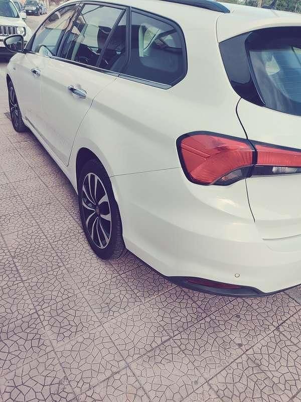 Usata Fiat Tipo Business 120 CV (88 kW) 2017 Station wagon