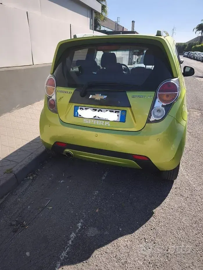 Usata Chevrolet Spark LT 81 CV (59 kW) 2010 Verde Utilitaria