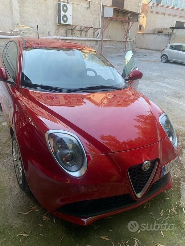 Usata Alfa Romeo MiTo 90 CV (66 kW) 2018 Rosso Utilitaria