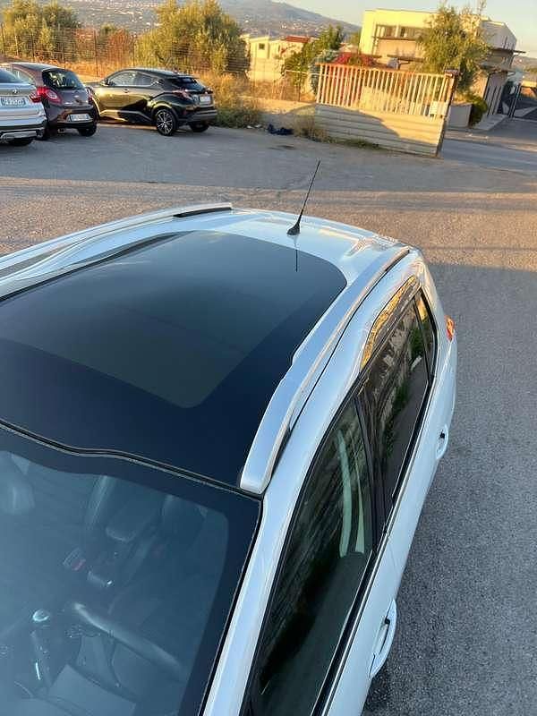 Usata Peugeot 2008 Allure 120 CV (88 kW) 2016 Bianco SUV