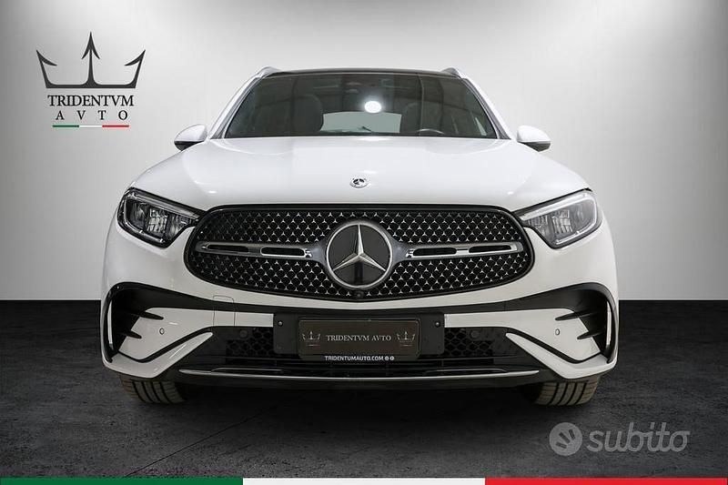 Usata Mercedes GLC220 AMG Line Premium Plus 197 CV (144 kW) 2023 Bianco SUV