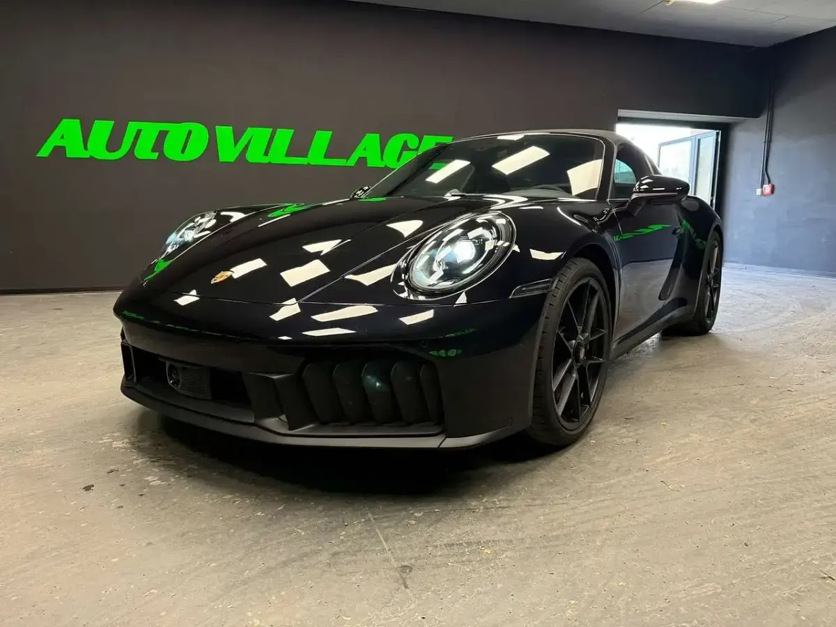 Nuova Porsche 992 541 CV (397 kW) 2026 Nero Cabrio