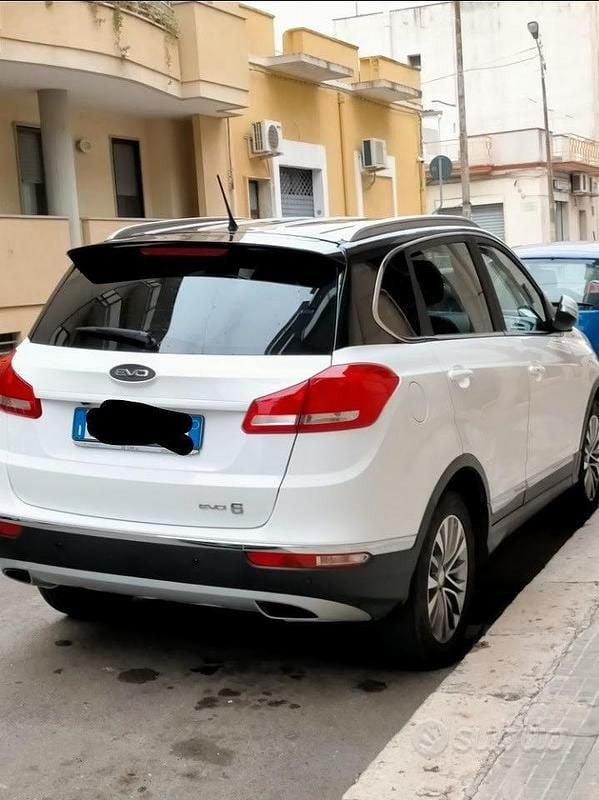 Usata EVO Evo 6 150 CV (110 kW) 2021 Bianco SUV