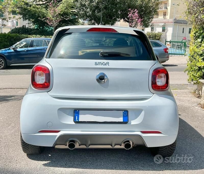 Usata Smart ForFour Brabus 90 CV (66 kW) 2018 Utilitaria