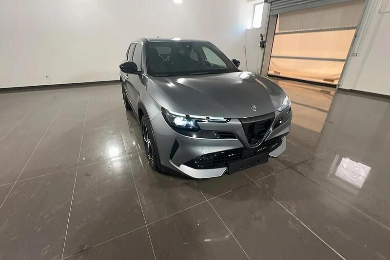Nuova Alfa Romeo GT Junior Edizione Speciale 135 CV (99 kW) 2025 Grigio Station wagon