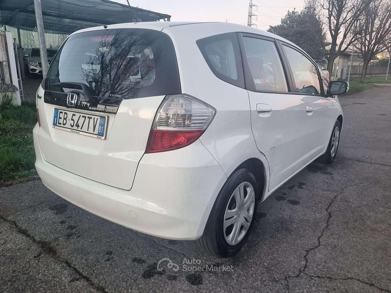 Usata Honda Jazz Elegance 99 CV (72 kW) 2010 Bianco Utilitaria