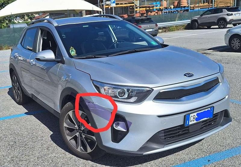 Usata Kia Stonic 100 CV (73 kW) 2020 Grigio SUV