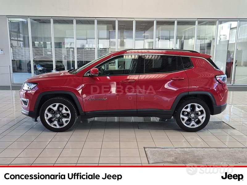 Begagnad Jeep Compass Limited 140 HK (102 kW) 2019 Röd SUV