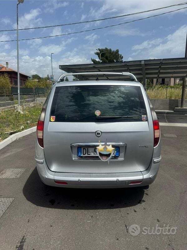 Usata Lancia Phedra 136 CV (100 kW) 2006 Grigio Monovolume